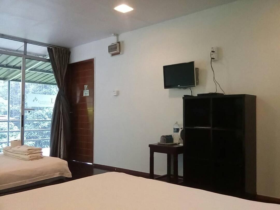 J Residence Kampong Kundassan الغرفة الصورة